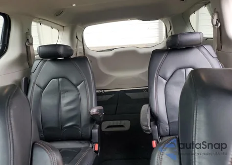 2018 Chrysler Pacifica Touring L z USA, uszkodzony, nr VIN 2C4RC1BG0JR152303